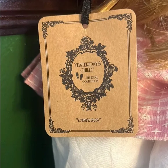 Blonde Doll with Pink Outfit - Picture 2 of 4